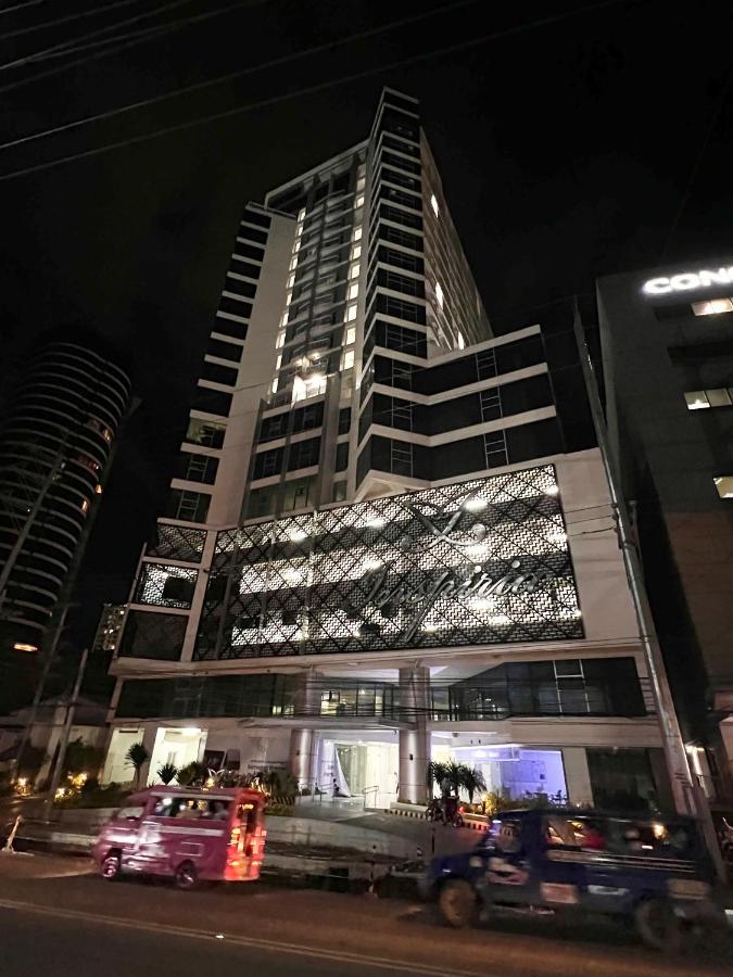 Hola! Condotel @ Inspiria Davao Екстер'єр фото