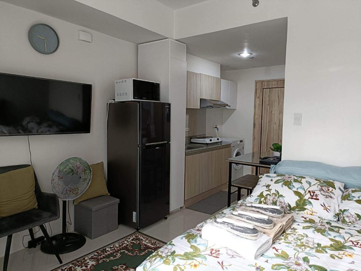 Hola! Condotel @ Inspiria Davao Екстер'єр фото